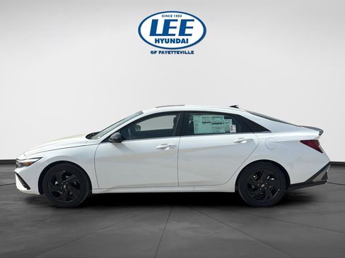 New 2026 Hyundai Elantra SEL Sport Premium FWD image 6