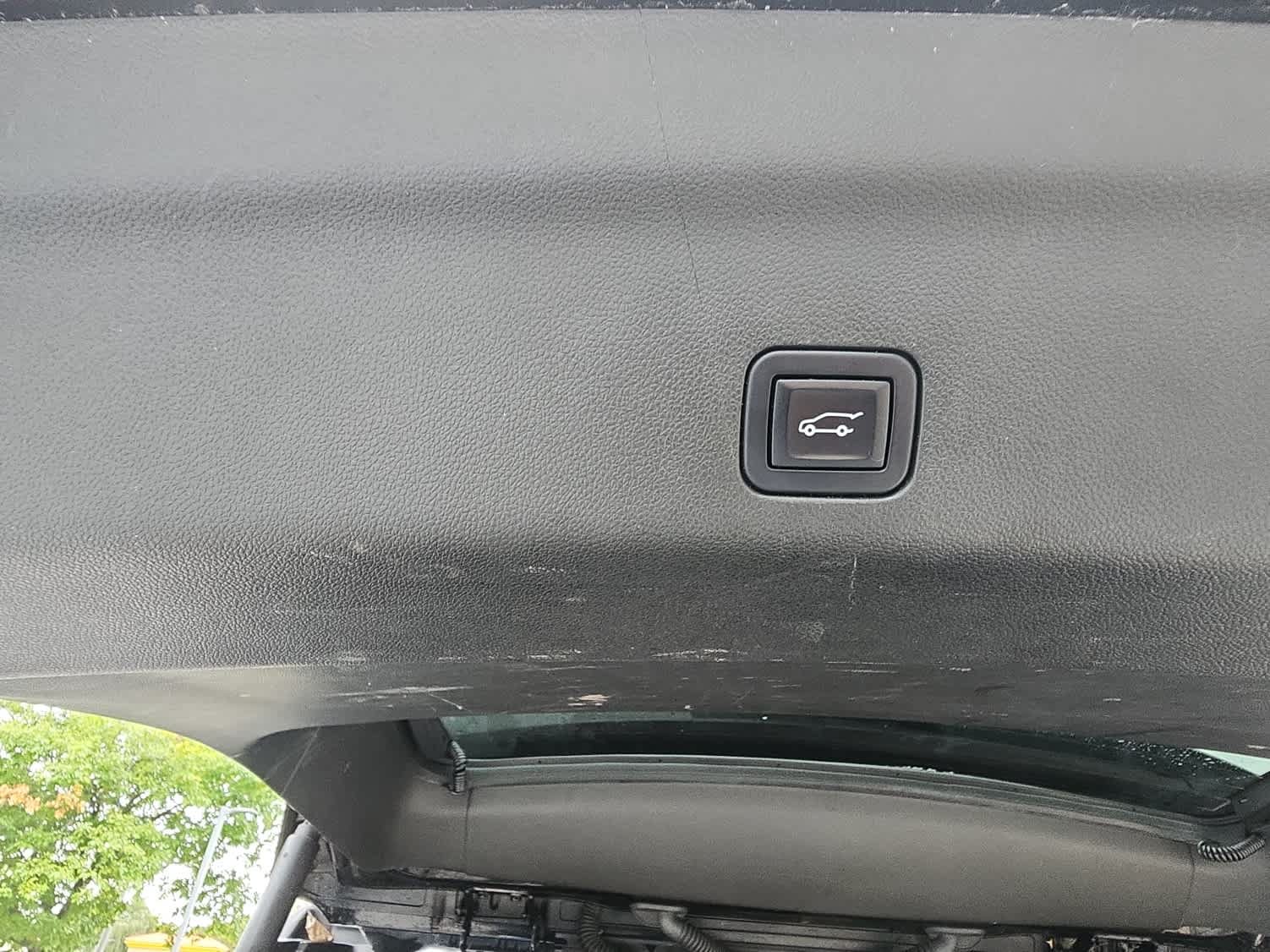 Used 2022 GMC Yukon Denali AWD/4WD image 18