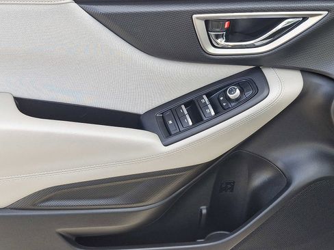 Used 2019 Subaru Forester Premium w/ All-Weather Package image 13