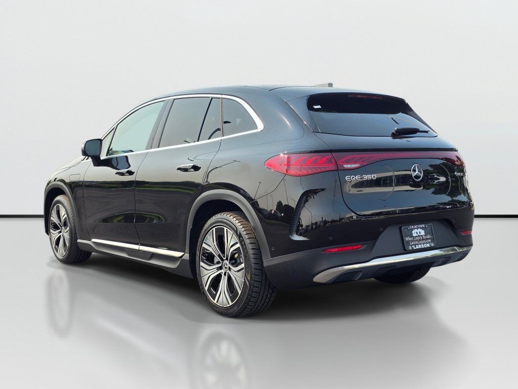 Used 2023 Mercedes-Benz EQE 350+ 4MATIC SUV image 3