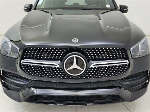 Used 2023 Mercedes-Benz GLE 450 4MATIC w/ AMG Line Exterior image 8
