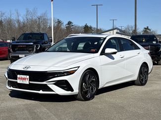 Used 2024 Hyundai Elantra Limited video 1