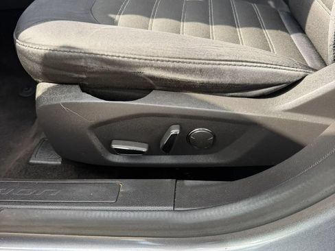 Used 2014 Ford Fusion SE FWD image 13