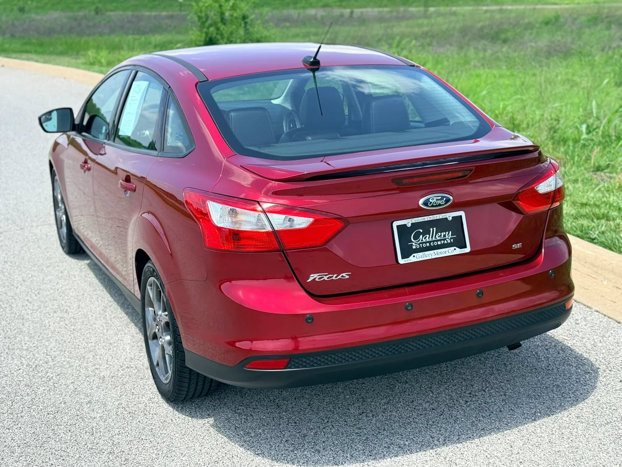 Used 2014 Ford Focus SE w/ Equipment Group 201A FWD image 13