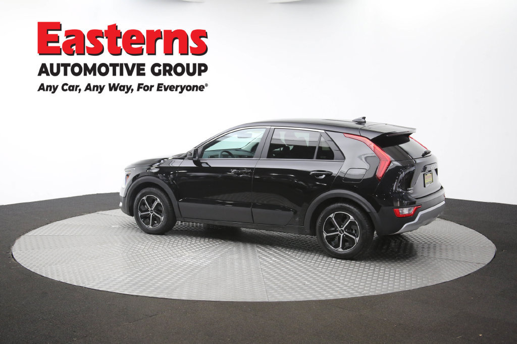 Used 2025 Kia Niro LX FWD image 61