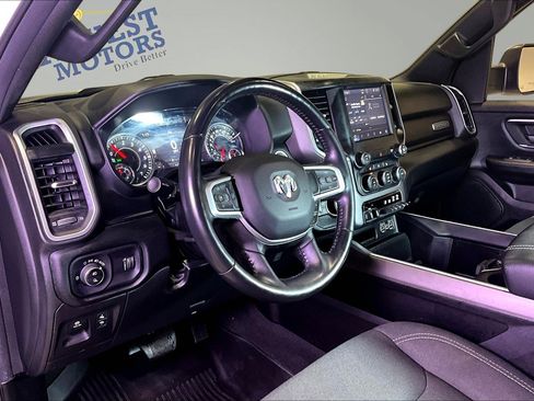 Used 2022 RAM 1500 Big Horn AWD/4WD image 18