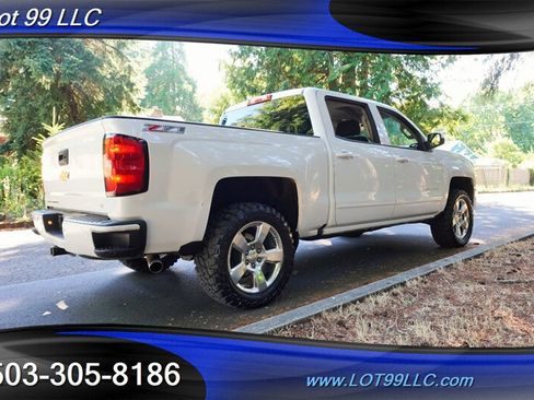 Used 2017 Chevrolet Silverado 1500 LT w/ All Star Edition AWD/4WD image 9
