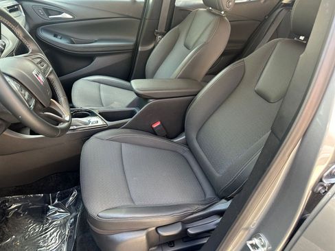 Used 2025 Buick Encore GX Preferred image 21