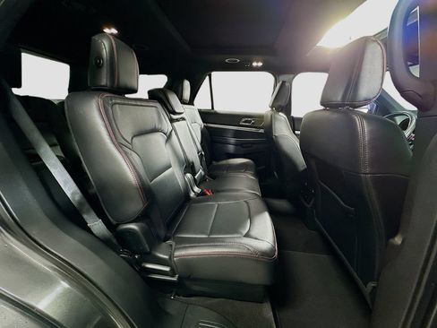 Used 2019 Ford Explorer Sport w/ Equipment Group 401A AWD/4WD image 34