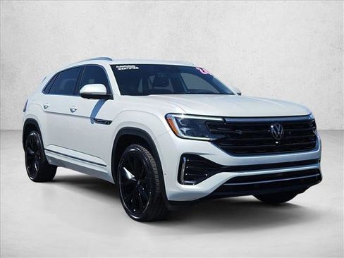 Used 2024 Volkswagen Atlas Cross Sport SEL Premium R-Line AWD/4WD image 3
