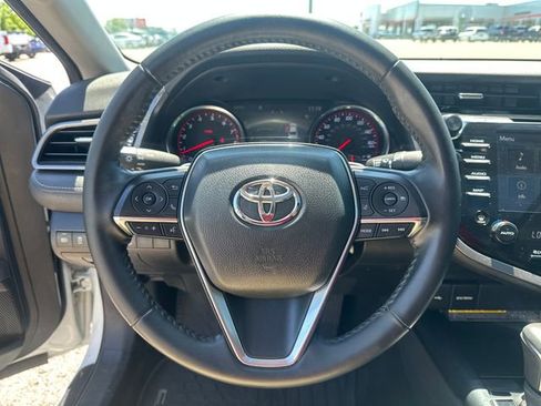 Used 2020 Toyota Camry XSE FWD image 12