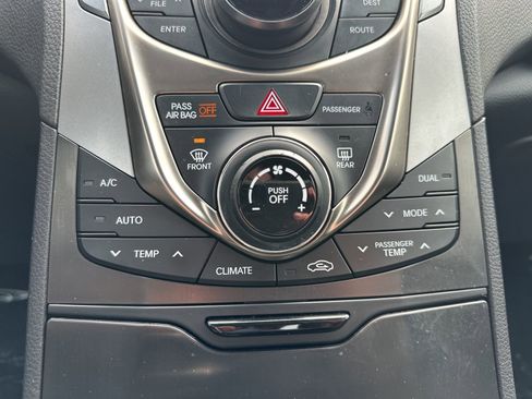 Used 2012 Hyundai Azera image 63