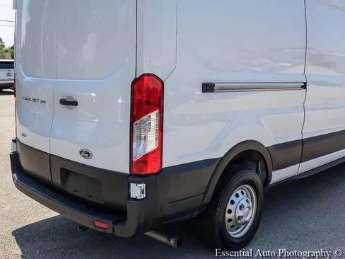 Used 2023 Ford Transit 250 Medium Roof AWD image 8