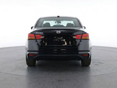 Used 2025 Nissan Altima 2.5 SV image 7