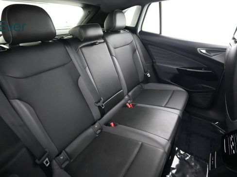 Used 2023 Volkswagen ID.4 S RWD image 5