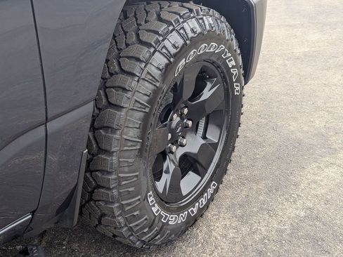 Used 2025 RAM 1500 Classic Warlock image 28