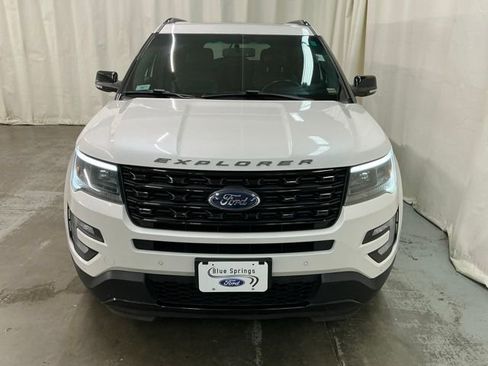 Used 2017 Ford Explorer Sport image 10