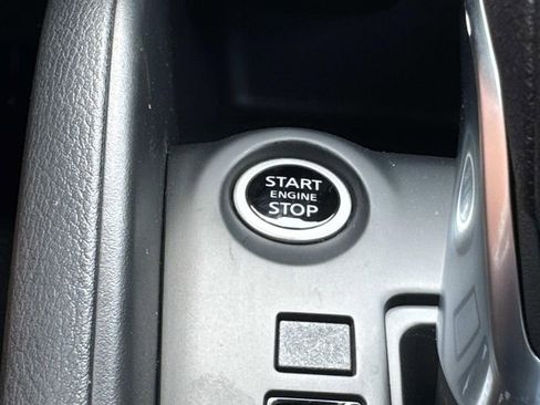 New 2025 Nissan Kicks Play S FWD image 29