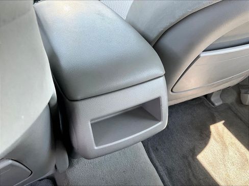 Used 2011 Toyota Camry LE w/ LE Extra-Value Pkg FWD image 10