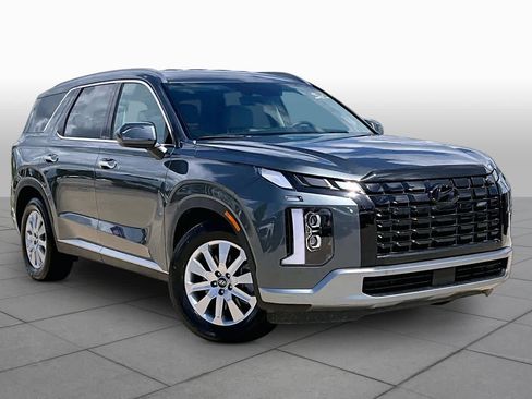 Used 2025 Hyundai Palisade SEL FWD image 3