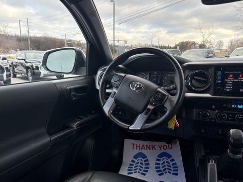 Used 2019 Toyota Tacoma TRD Pro image 23
