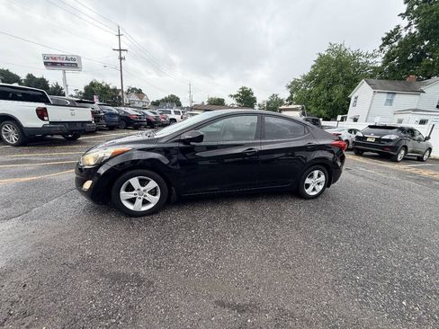 Used 2012 Hyundai Elantra GLS w/ Preferred Pkg 3 FWD image 48
