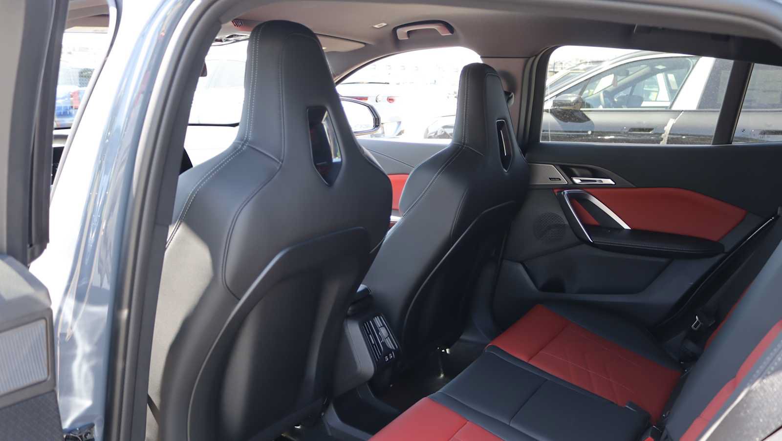 New 2026 BMW X2 M35i w/ Technology Package AWD/4WD image 14