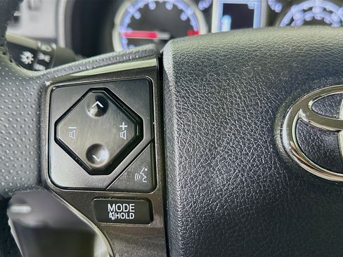 Used 2024 Toyota 4Runner TRD Off-Road image 16