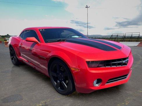 Used 2011 Chevrolet Camaro LT w/ RS Package RWD image 2