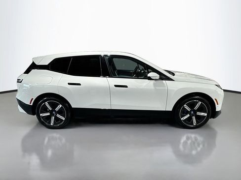 Used 2023 BMW iX xDrive50 w/ Sport Package image 5