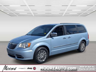 Used 2013 Chrysler Town & Country Touring-L w/ Driver Convenience Group