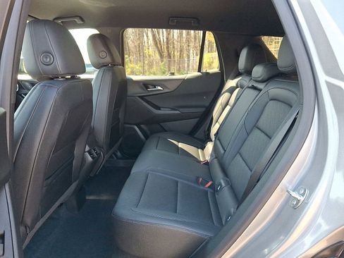 Used 2026 Chevrolet Equinox LT w/ Convenience Package II image 11