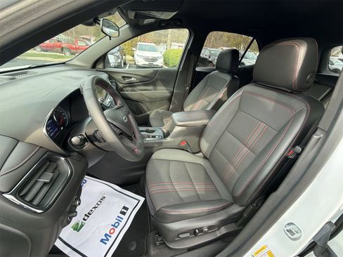 Used 2023 Chevrolet Equinox RS image 18