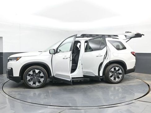 New 2026 Honda Pilot Elite image 56