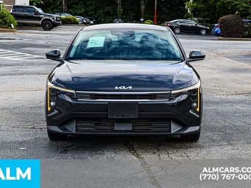 Used 2025 Kia K4 FWD image 11