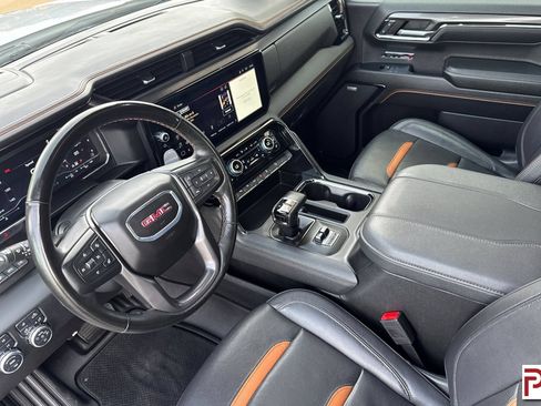 Certified 2024 GMC Sierra 1500 AT4 w/ Technology Package AWD/4WD image 10