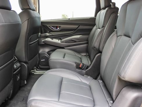 New 2025 Subaru Ascent Bronze Edition w/ Popular Package #2 image 17