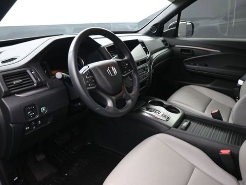 Used 2023 Honda Passport EX-L image 19