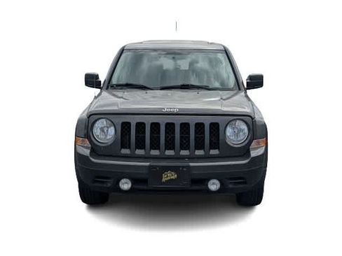 Used 2015 Jeep Patriot High Altitude AWD/4WD image 2
