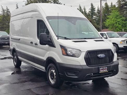Used 2025 Ford Transit 250 148 High Roof RWD image 7