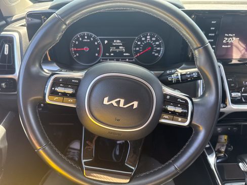Used 2022 Kia Sorento SX FWD image 23