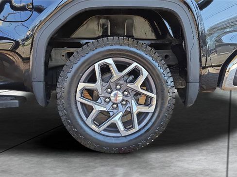 Used 2022 GMC Sierra 1500 SLE AWD/4WD image 29