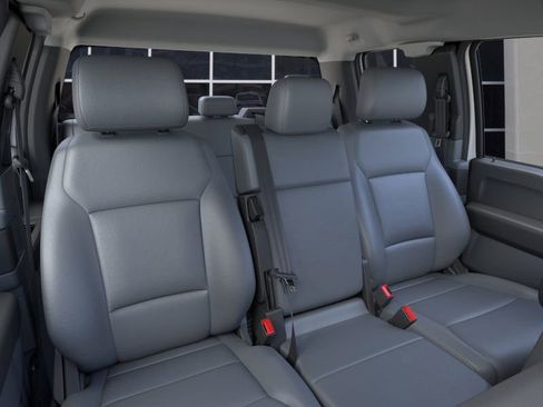 New 2026 Ford F550 4x4 Supercab Super Duty image 10