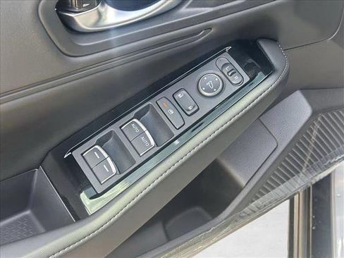 New 2025 Honda Accord EX-L image 19