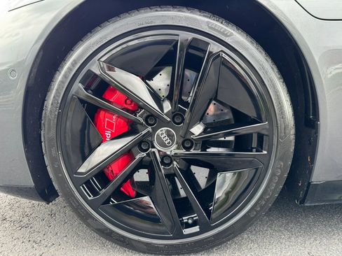 Used 2022 Audi RS e-tron GT w/ Year 1 Package image 12