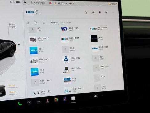 Used 2024 Tesla Model 3 Performance image 16