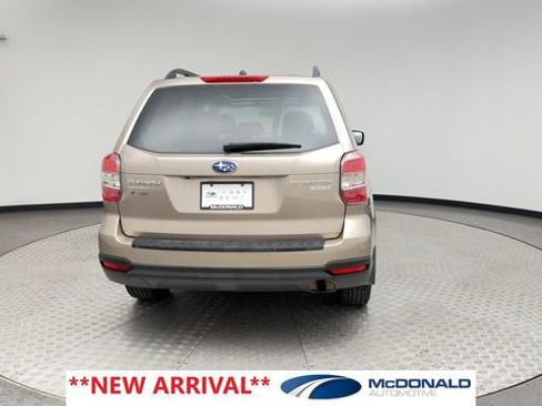 Used 2015 Subaru Forester 2.5i Premium AWD/4WD image 3