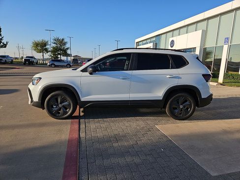 New 2027 Volkswagen Taos S FWD image 5