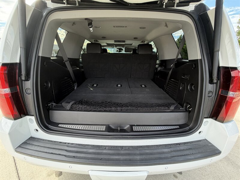 Used 2018 Chevrolet Tahoe LT RWD image 13