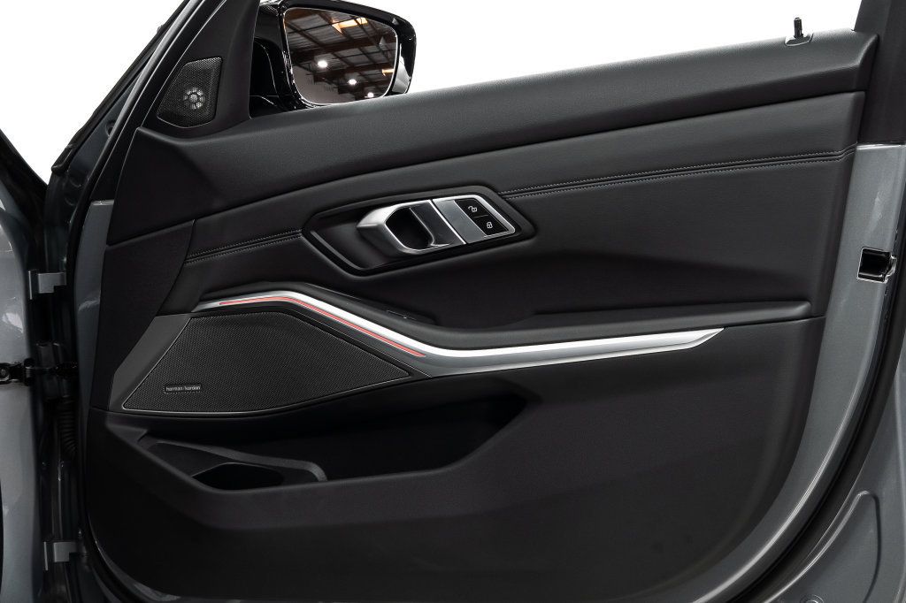 Used 2023 BMW M3 Competition AWD/4WD image 26